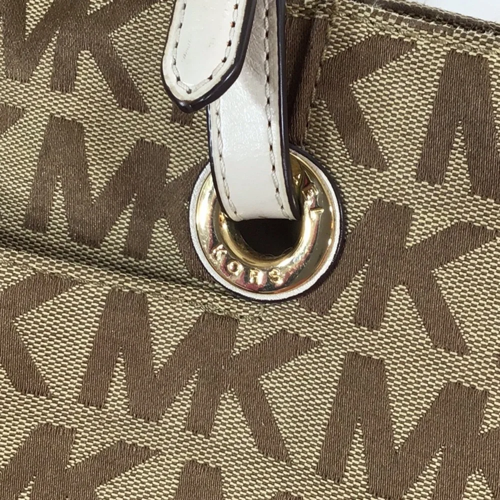 Michael Kors khaki signature shoulder tote